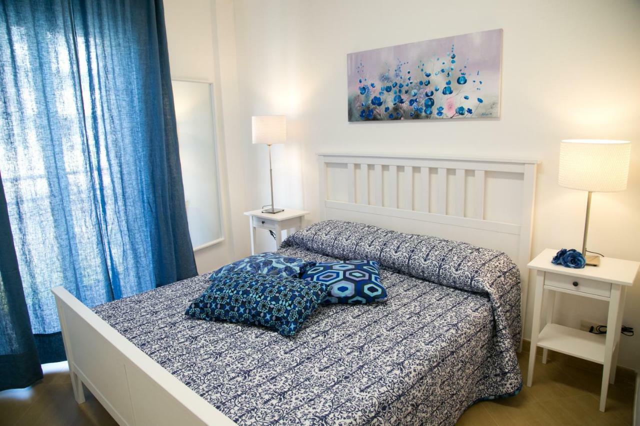 Lolita Holidays Giardini Naxos Dış mekan fotoğraf